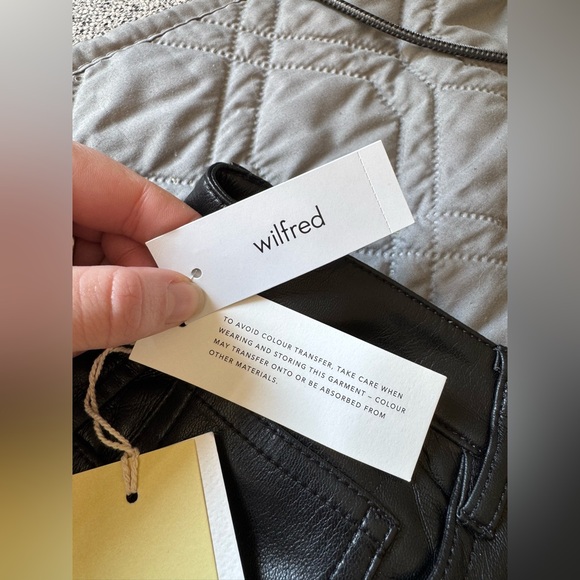 Aritzia The Melina Pant | Wilfred | Straight Leg | Size 8 | NWT - Picture 6 of 7